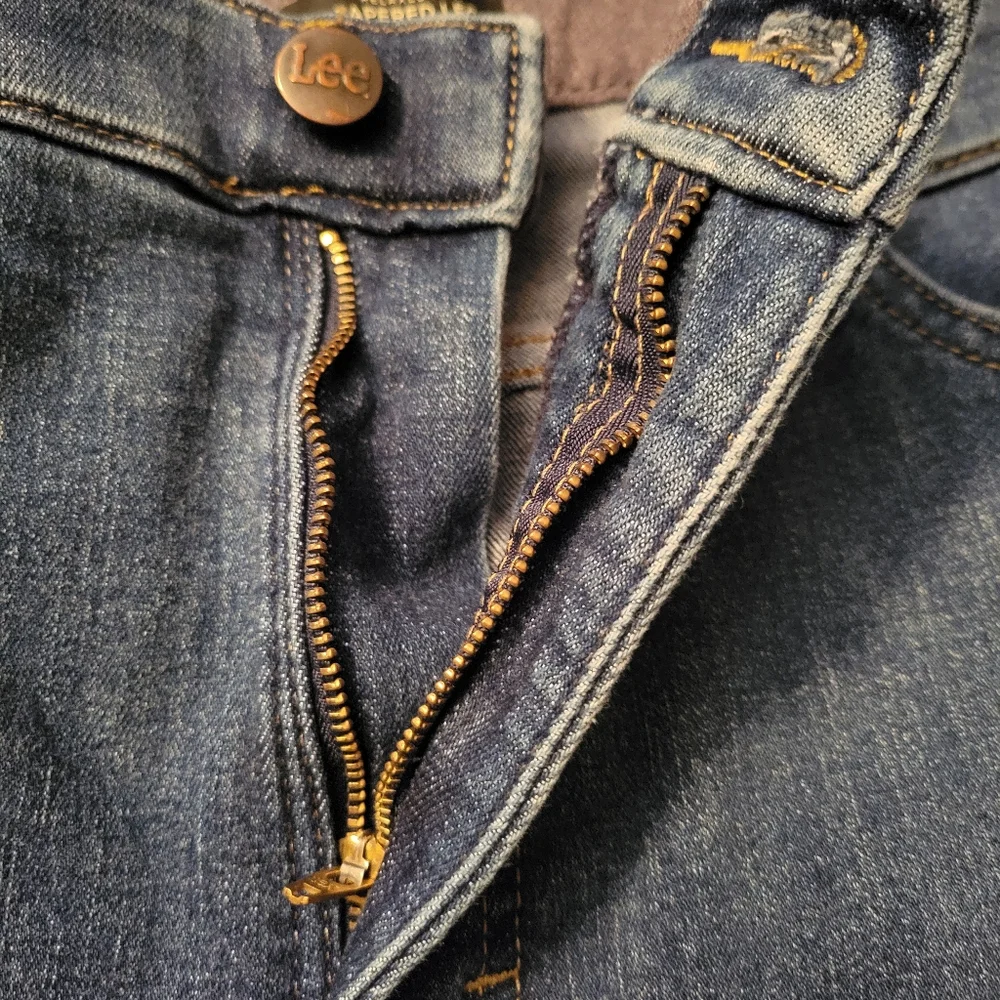 Lee Capri Jeans - Picture 7 of 10